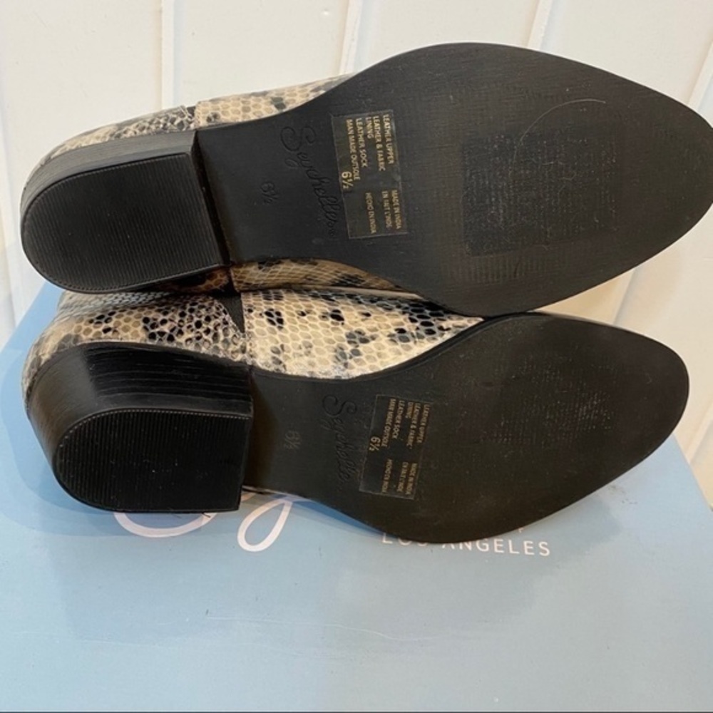 Seychelles Ankle Bootie in python NWT - image 9